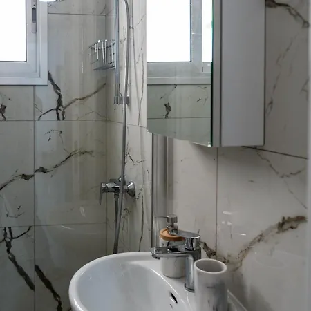 Bluora Apartment, 1br Sea View, Balcony, Swimming Pool, Parking, 500 Meters From The