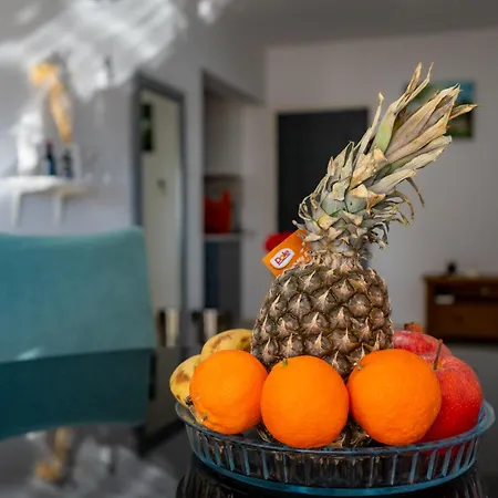 Bluora Apartment, 1br Sea View, Balcony, Swimming Pool, Parking, 500 Meters From The