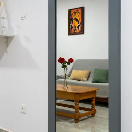 Bluora Apartment, 1br Sea View, Balcony, Swimming Pool, Parking, 500 Meters From The Appartamento *