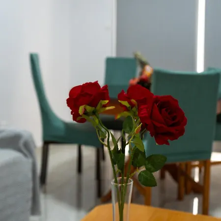 Bluora Apartment, 1br Sea View, Balcony, Swimming Pool, Parking, 500 Meters From The Appartamento