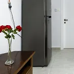 Bluora Apartment, 1br Sea View, Balcony, Swimming Pool, Parking, 500 Meters From The 아파트 *