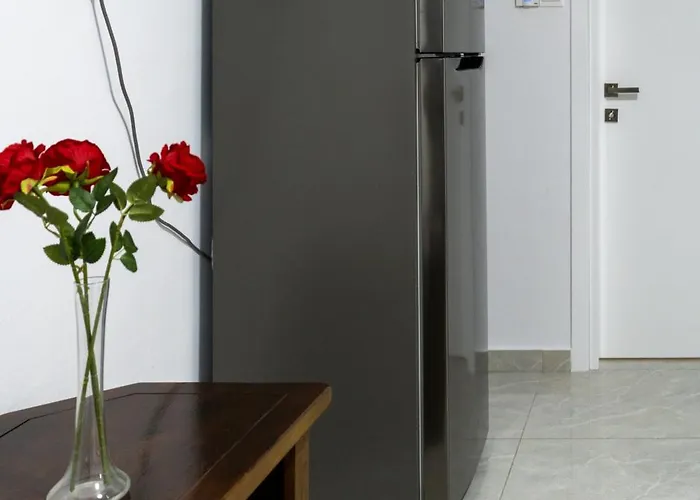 Bluora Apartment, 1br Sea View, Balcony, Swimming Pool, Parking, 500 Meters From The アパート *